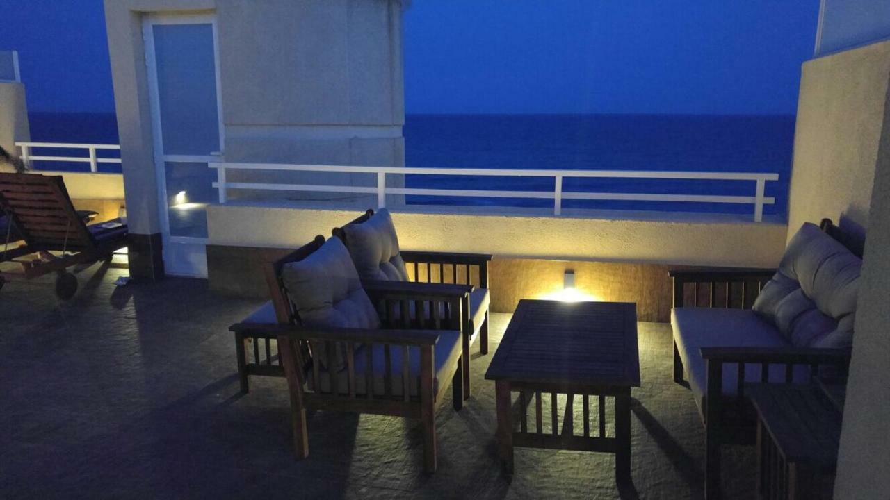 Cabo Mar Duplex Apartment เอลกัมเปโญ ภายนอก รูปภาพ